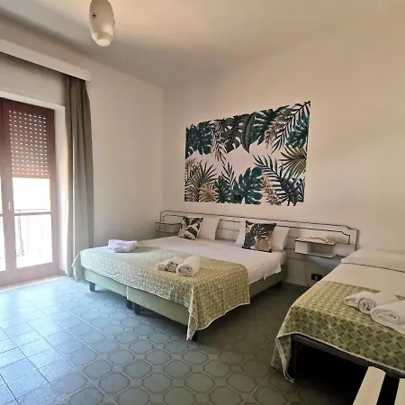 Tea Hotel Praia a Mare